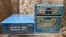 Load image into Gallery viewer, Versace Man Eau Fraiche Eau de Toilette 1.7 Fl. Oz. 50 Ml. Sealed Box