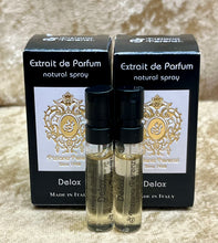 Load image into Gallery viewer, Tiziana Terenzi Delox Extrait de Parfum 2X Sample Vial Spray 1.5ml / 0.05 oz
