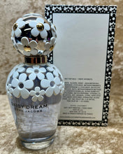 Load image into Gallery viewer, Daisy Dream Marc Jacobs Eau de Toilette 3.4 Fl. Oz./100 Ml. Tester Bottle