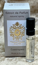 Load image into Gallery viewer, Tiziana Terenzi Cassiopea Extrait de Parfum Boxed 1X Sample Spray 1.5ml / 0.05 oz.