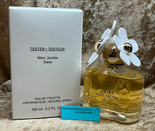 Load image into Gallery viewer, Marc Jacobs Daisy Eau de Toilette 3.3 Fl. Oz. 100 Ml Tester Spray Bottle
