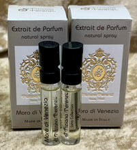 Load image into Gallery viewer, Tiziana Terenzi Moro Di Venezia EDP Boxed 2X Sample Spray 1.5ml / 0.05 oz