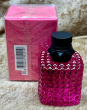 Load image into Gallery viewer, Valentino Born In Roma Donna For Women Extradose Parfum 1.0 Fl. Oz. Sealed BOX