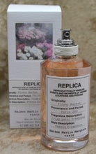 Load image into Gallery viewer, Flower Market Maison Margiela Replica Eau de Toilette 3.4 Fl. Oz. 100 Ml. Tester Bottle.
