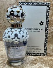 Load image into Gallery viewer, Daisy Dream Marc Jacobs Eau de Toilette 3.4 Fl. Oz./100 Ml. Tester Bottle