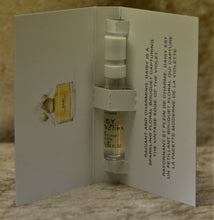 Load image into Gallery viewer, DAISY MARC JACOBS EAU DE TOILETTE 4 x SAMPLE 0.04 OZ 1.2 ML EACH