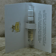 Load image into Gallery viewer, DAISY MARC JACOBS EAU DE TOILETTE 1 x SAMPLE 0.0 4 OZ 1.2 ML EACH