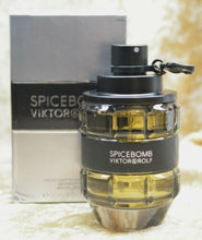 Load image into Gallery viewer, SPICEBOMB VIKTOR&amp;ROLF EAU DE TOILETTE 3.04 FL. OZ 90ML TESTER REGULAR